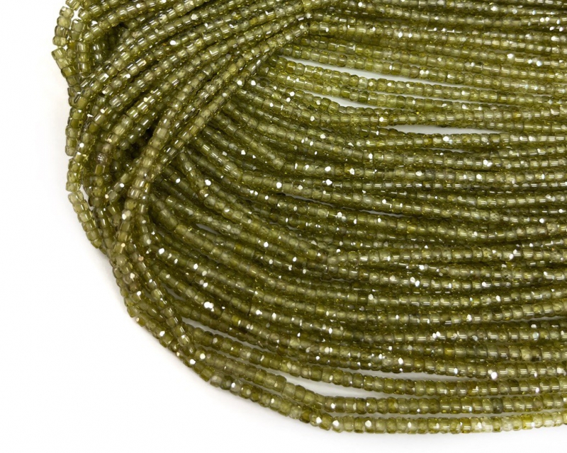 Бусины Циркон натуральный рондель ювелирной огранки размер 2*3мм цвет зеленый Зеленый