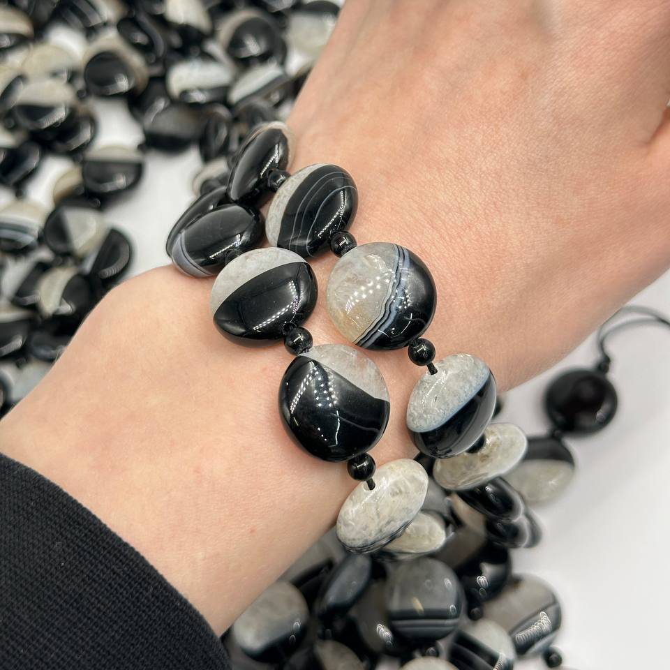 Агат размер 19*8мм натуральный тонированный камень